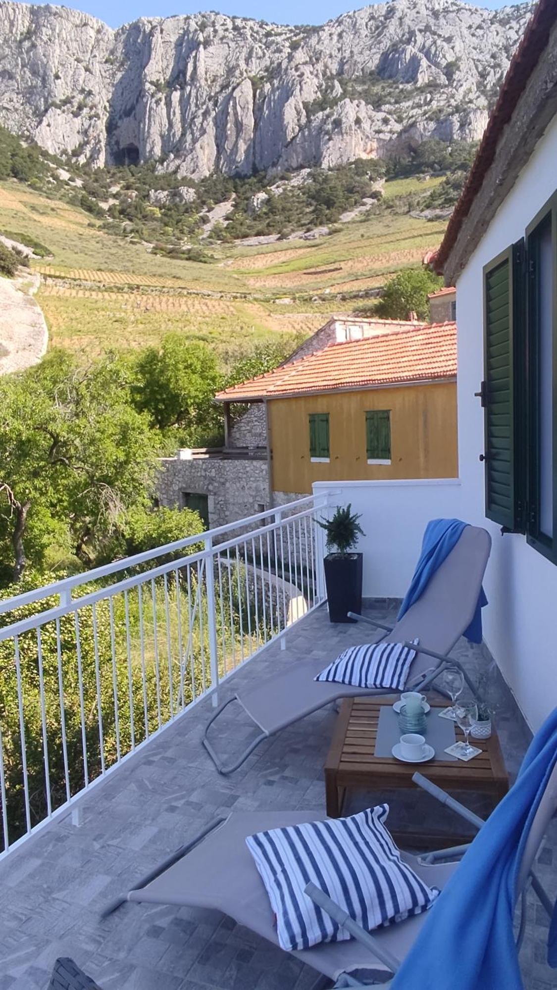 Apartment Zagalo Sveta Nedelja (Hvar)