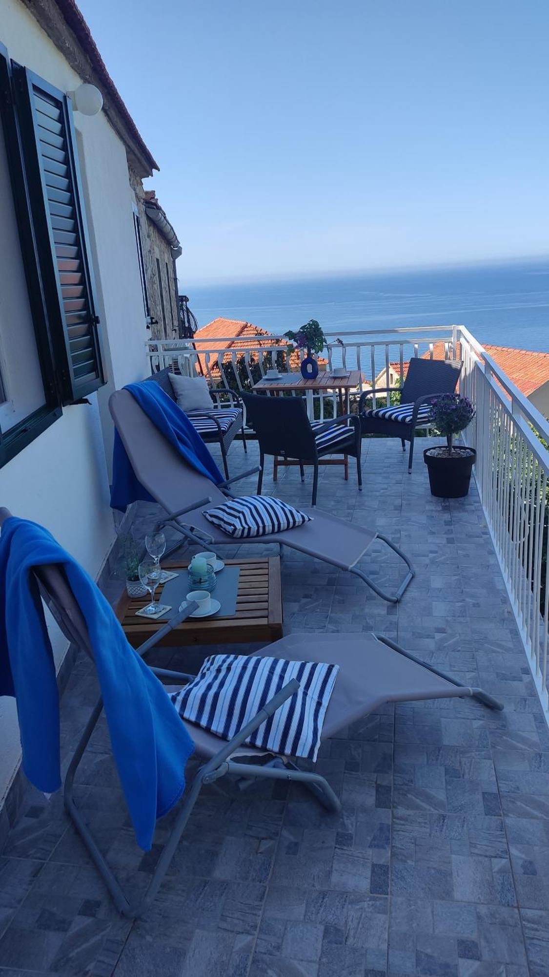 Zagalo * Sveta Nedelja (Hvar)